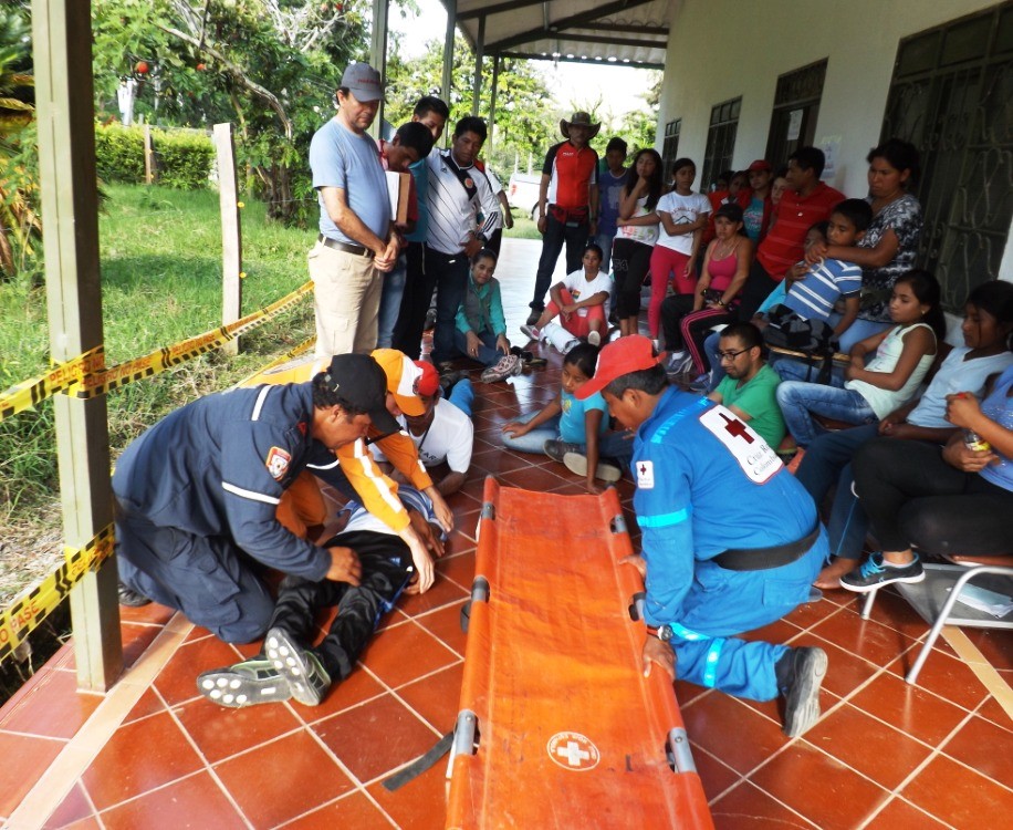 fortalecer a través del conocimiento de la amenaza, a los gestores sociales de cada una de estas comunidades,