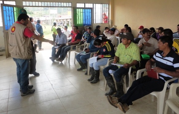 FORTALECEMOS A LAS COMUNIDADES EN EL EJERCICIO DEL CONTROL SOCIAL