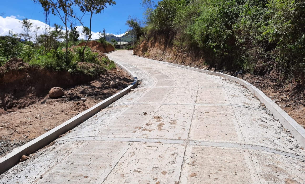 Tipo de Placa huella que construye la Corporación Nasa Kiwe