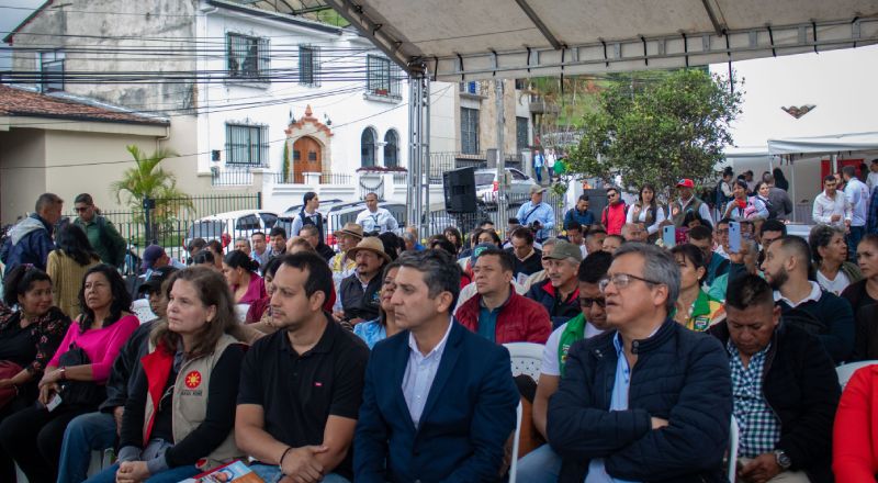La Corporación Nasa Kiwe acompañó el acto protocolario de apertura de la sede del Ministerio del Interior en el departamento del Cauca, que dará inicio a sus funciones en las instalaciones de la entidad, acogiendo y atendiendo a las necesidades de comunidades campesinas