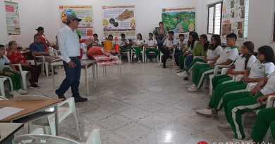 El Director General (E) de la Corporación Nasa Kiwe, Rigoberto Molano Ordóñez entregó en la institución educativa Técnico Agrícola del municipio de La Plata Huila.